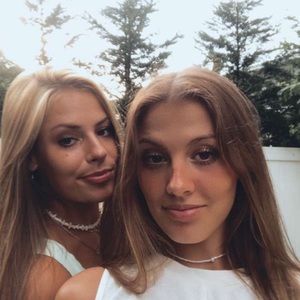 Meet your Posher, Kristen